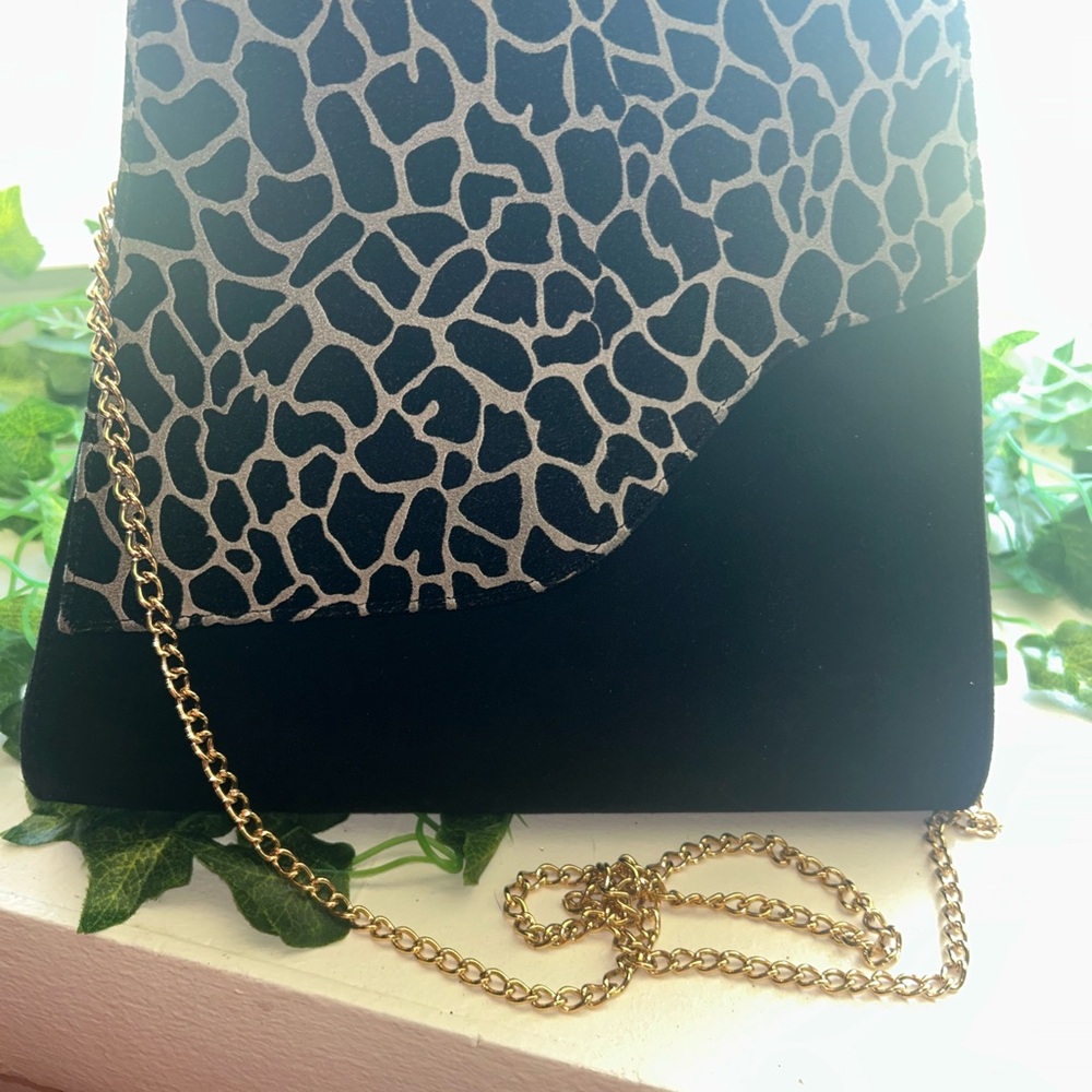 Bellini Trapezoid Black and Gold Crossbody Bag Vintage Gold Chain Strap
